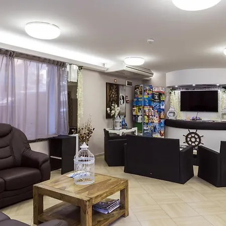 Hotel My 3*